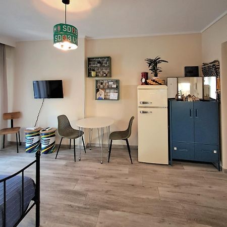 Cozy & Stylish Eastside Apt. 塞萨洛尼基 外观 照片